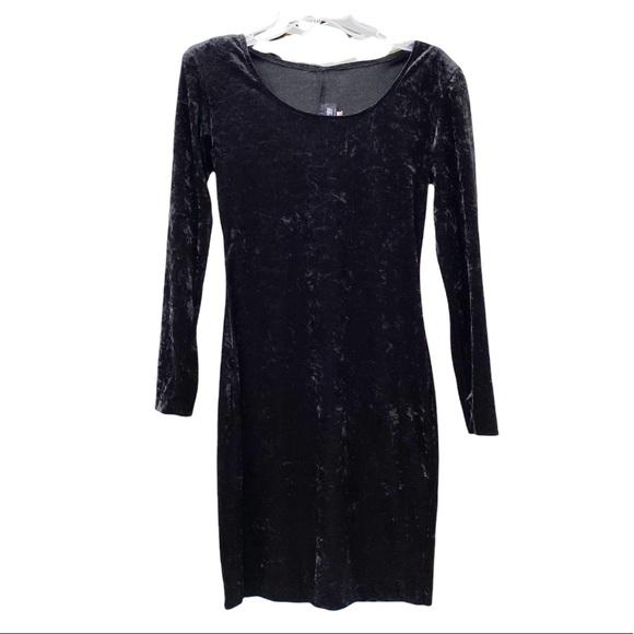All that Jazz Dresses & Skirts - All That Jazz VTG Crushed Velvet Black Bodycon Sheath Dress Fits Like Small